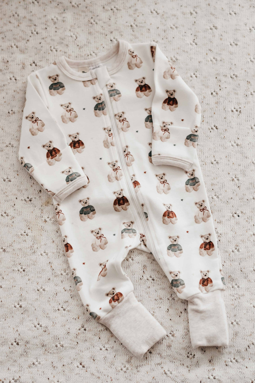 Zipsuit - Merry Peshal (00000)