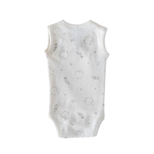 Load image into Gallery viewer, Earlybirds Isolette Suit - Ivory AOP