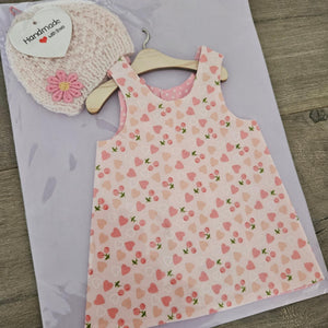 Handmade Premmie Gown & Beanie - 2kg 'Girl'