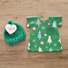 Load image into Gallery viewer, Handmade Premmie &quot;Christmas&quot; Gown &amp; Beanie - 1.2kg &#39;Boy&#39;