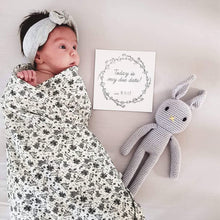 Load image into Gallery viewer, Premature Baby Premmie NICU Milestone Cards Gift